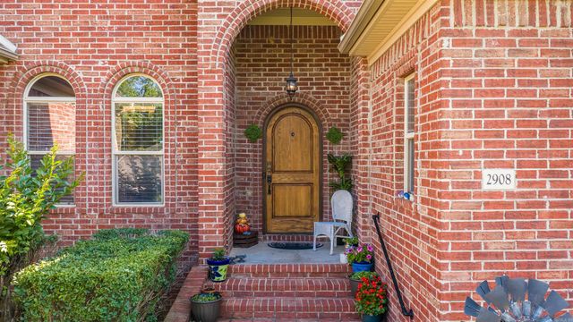 2908 Mossy Creek Drive, Little Rock, AR 72211