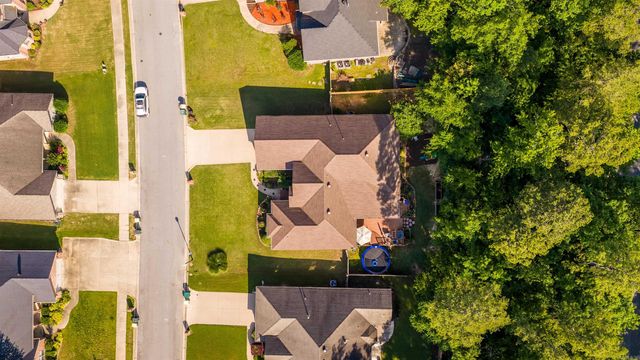2908 Mossy Creek Drive, Little Rock, AR 72211
