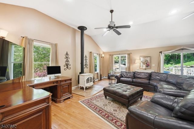 278 Decker Pond Rd, Green Twp., NJ 07821
