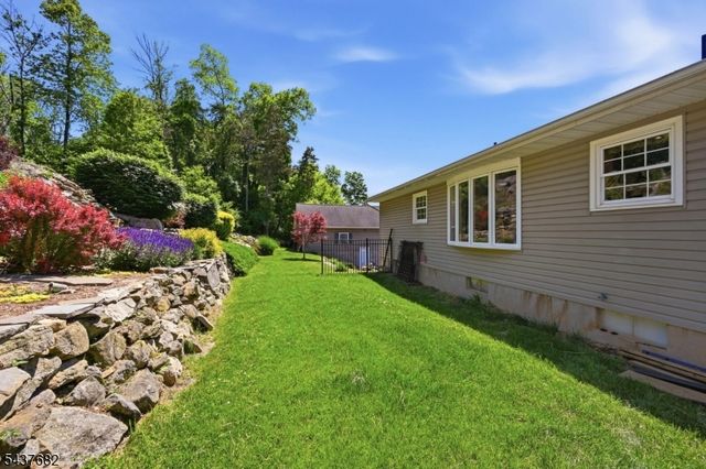 278 Decker Pond Rd, Green Twp., NJ 07821
