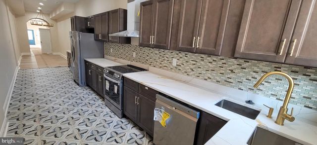 919 STILES ST, Baltimore, MD 21202