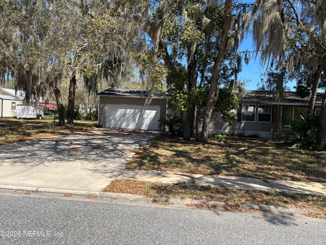 223 OAK RIDGE Drive, Welaka, FL 32193