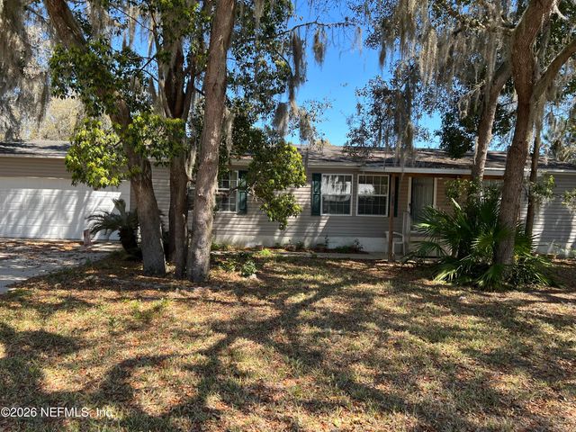 223 OAK RIDGE Drive, Welaka, FL 32193
