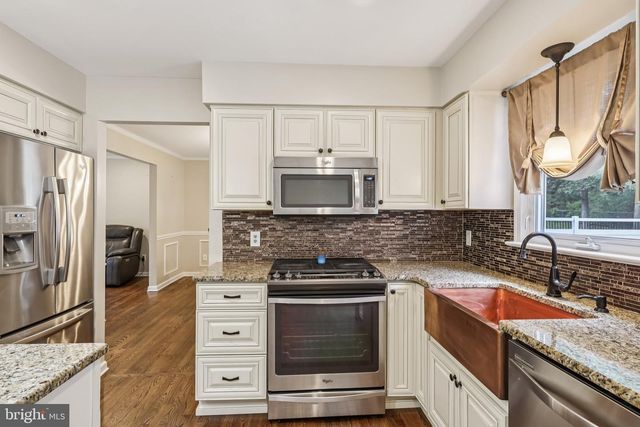 2936 WYNNEWOOD DR, Vineland, NJ 08361