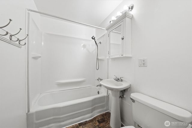 129 G Street SE, Ephrata, WA 98823