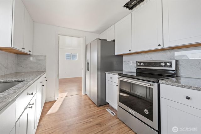 129 G Street SE, Ephrata, WA 98823