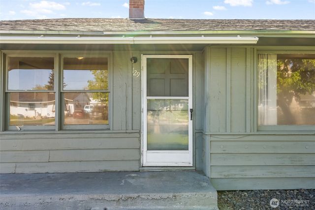 129 G Street SE, Ephrata, WA 98823