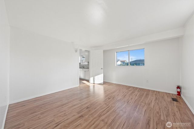 129 G Street SE, Ephrata, WA 98823