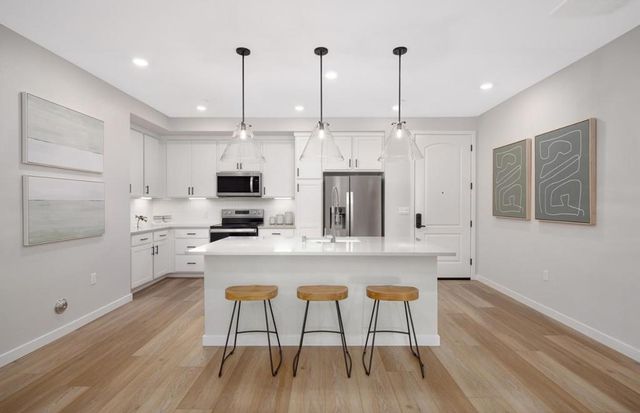 400 Tonkin Terrace 6, Sunnyvale, CA 94089