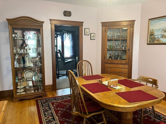 49 Farnham St, Fall River, MA 02720