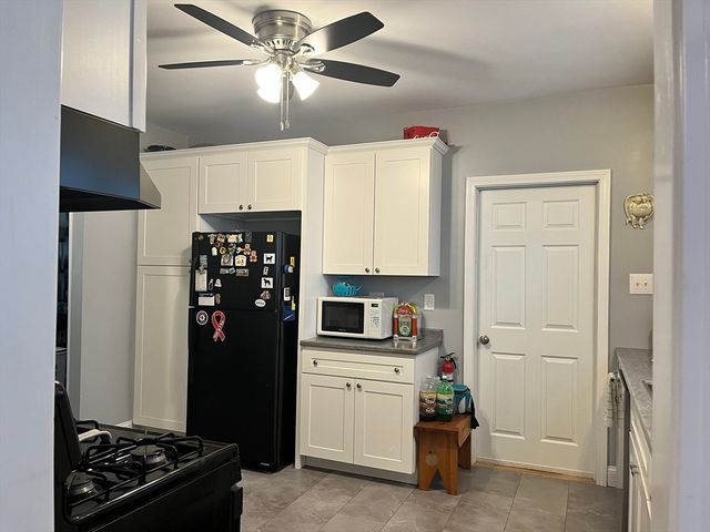 49 Farnham St, Fall River, MA 02720