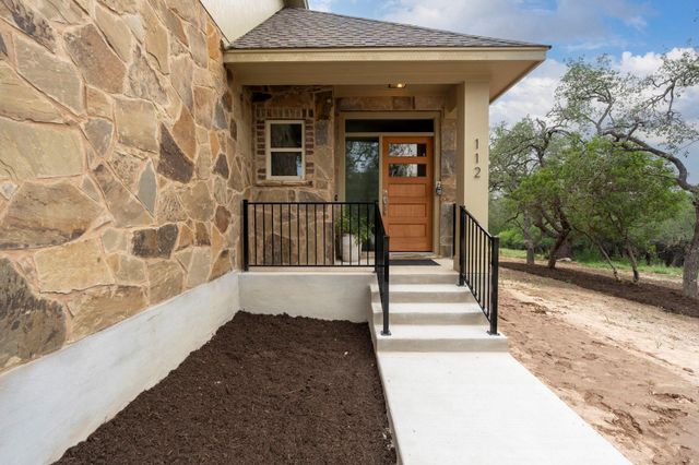 112 Twin Creek CIR, Dripping Springs, TX 78620