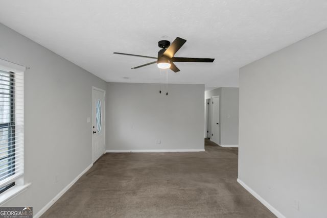 321 Summerwood Lane, Stockbridge, GA 30281