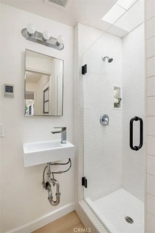 271 Greentree, Upland, CA 91786