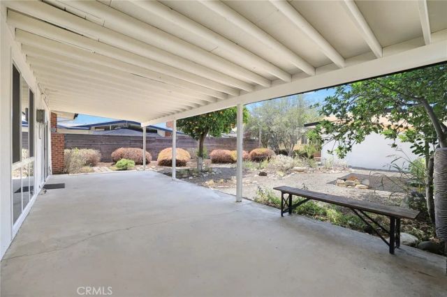 271 Greentree, Upland, CA 91786