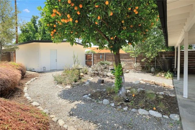 271 Greentree, Upland, CA 91786