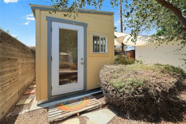 271 Greentree, Upland, CA 91786