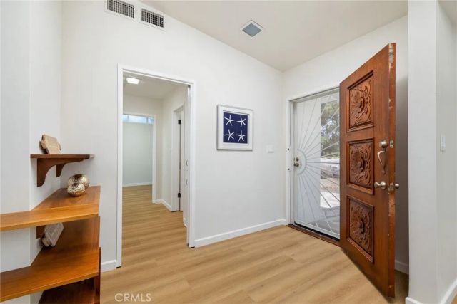 271 Greentree, Upland, CA 91786