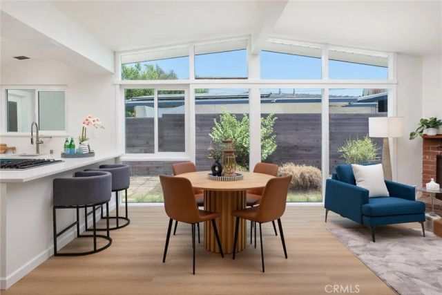 271 Greentree, Upland, CA 91786