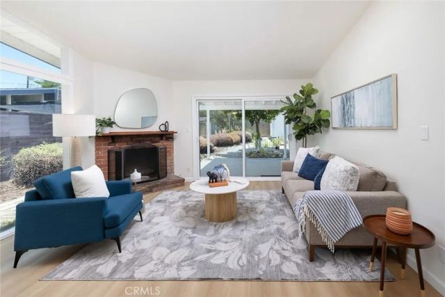 271 Greentree, Upland, CA 91786