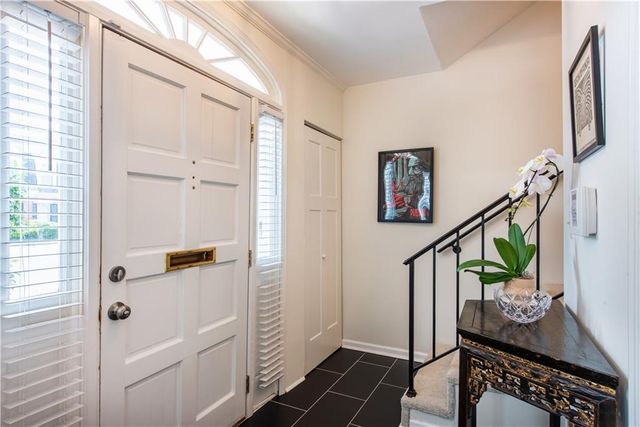 15 George Wythe NW Place, Atlanta, GA 30318