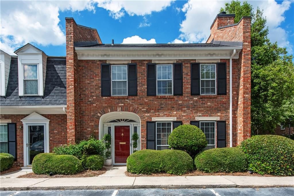 15 George Wythe NW Place, Atlanta, GA 30318