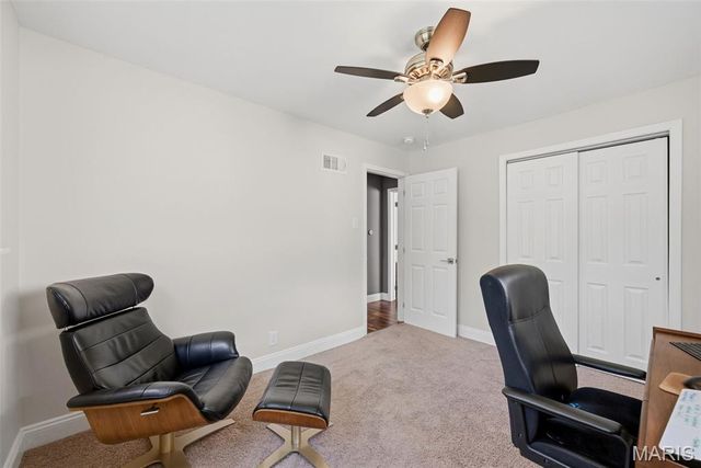 12447 Big Bend Road, Kirkwood, MO 63122