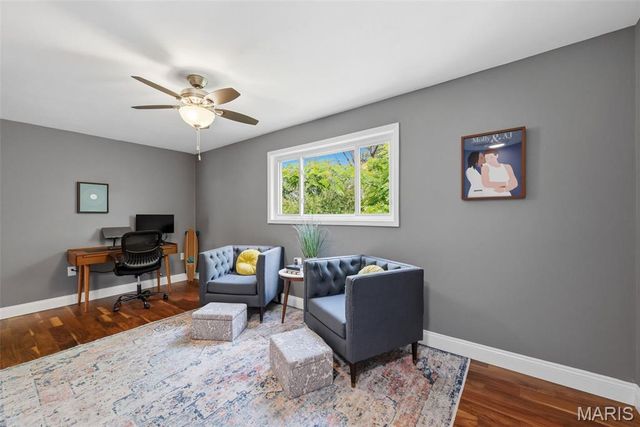 12447 Big Bend Road, Kirkwood, MO 63122