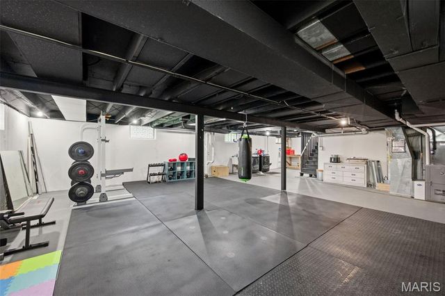 12447 Big Bend Road, Kirkwood, MO 63122