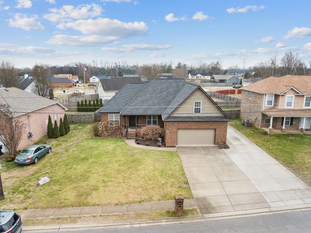 5135 Green Acres Ln, Murfreesboro, TN 37129