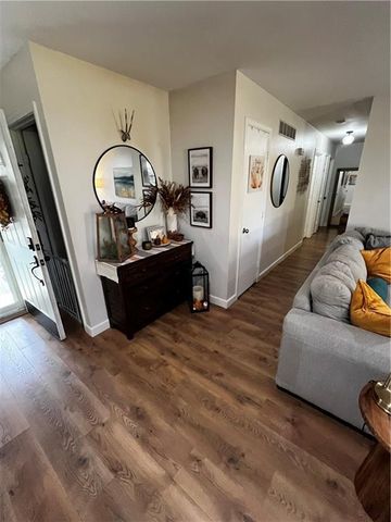 317 Jones Avenue, Warrensburg, MO 64093