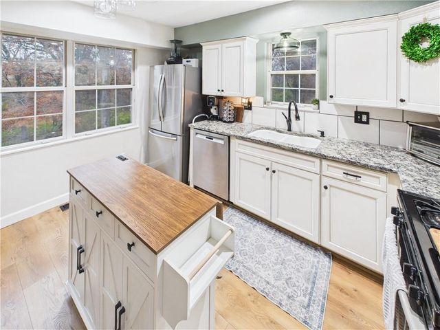 317 Jones Avenue, Warrensburg, MO 64093