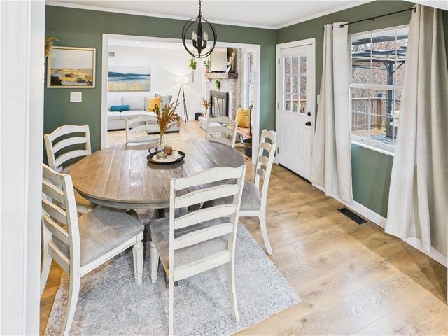 317 Jones Avenue, Warrensburg, MO 64093