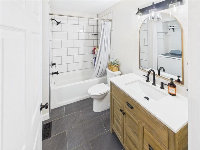 317 Jones Avenue, Warrensburg, MO 64093