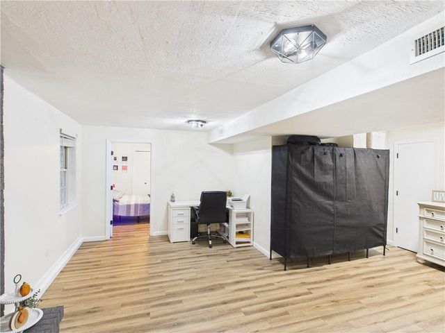 317 Jones Avenue, Warrensburg, MO 64093