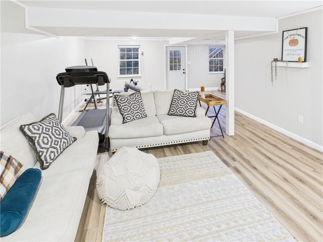 317 Jones Avenue, Warrensburg, MO 64093