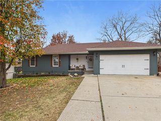 317 Jones Avenue, Warrensburg, MO 64093