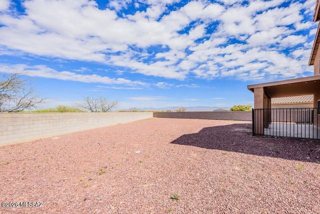 8318 S Hunnic Drive, Tucson, AZ 85747