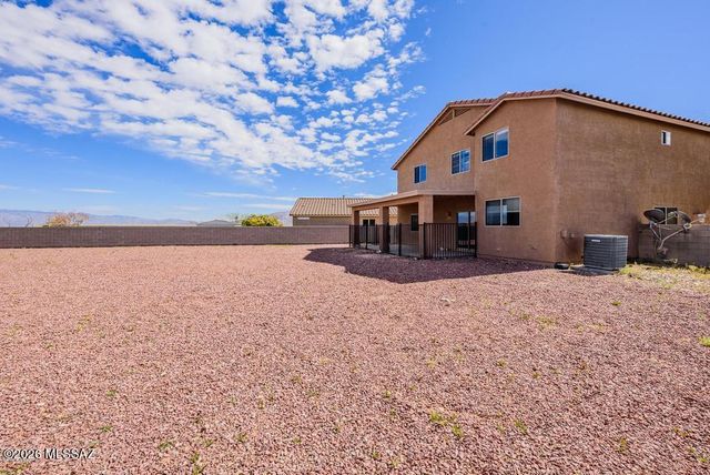8318 S Hunnic Drive, Tucson, AZ 85747