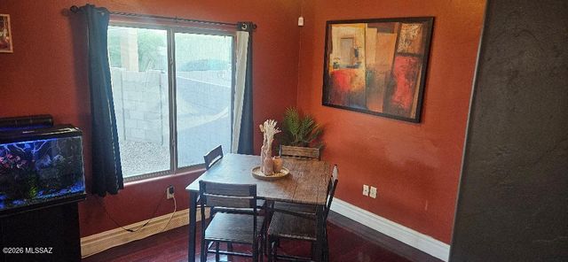 8318 S Hunnic Drive, Tucson, AZ 85747