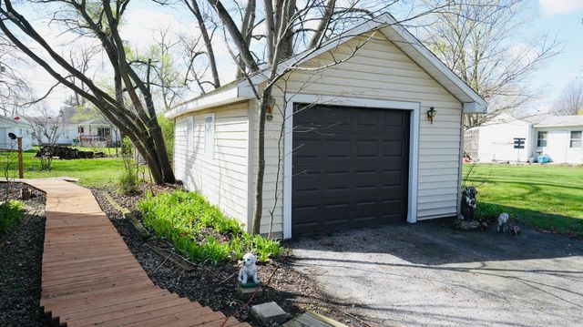 511 W Vine Street, North Judson, IN 46366