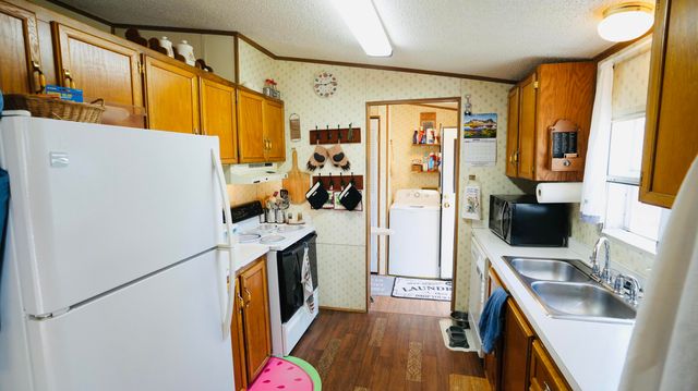 511 W Vine Street, North Judson, IN 46366