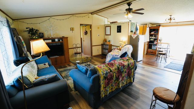 511 W Vine Street, North Judson, IN 46366