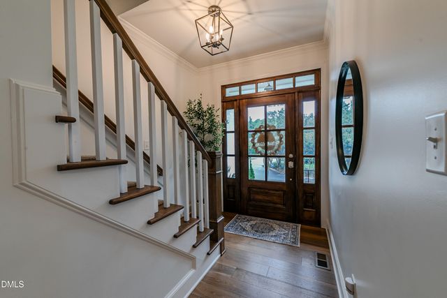 7625 Pinewild Court, Raleigh, NC 27615