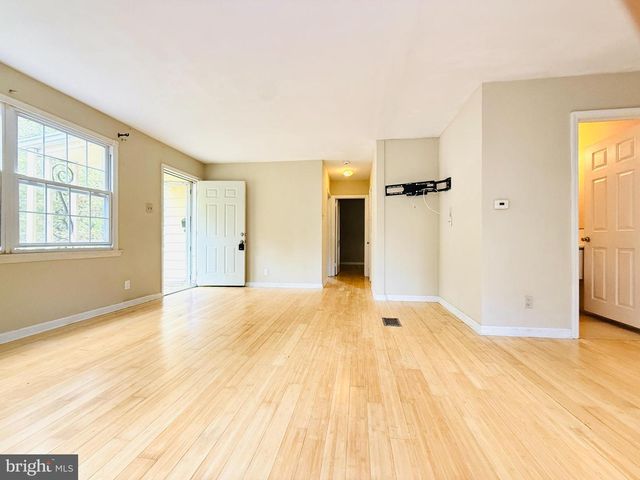 115 EDISON RD, Cherry Hill, NJ 08034