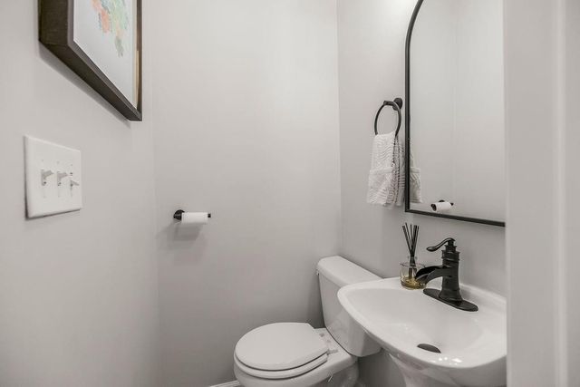7507 Walnut Street, Kansas City, MO 64114