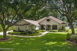 824 PEPPERVINE Avenue, St. Johns, FL 32259