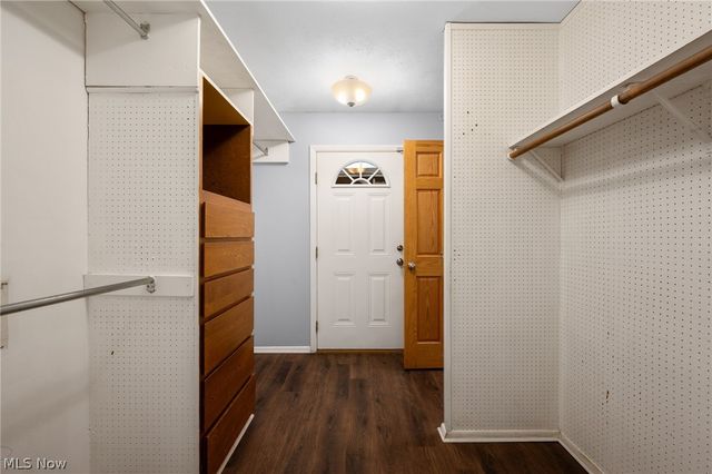 540 Crossbrook Drive, Berea, OH 44017