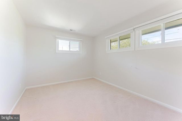 5825 ATTEENTEE RD, Springfield, VA 22150
