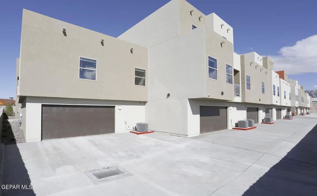 410 THORN 27, El Paso, TX 79912